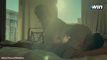 Az amatőr fruska két alkalommal csúcsra jutott miközben a jóvágású fickója a puncikáját kurkászta és zabálta Thumb