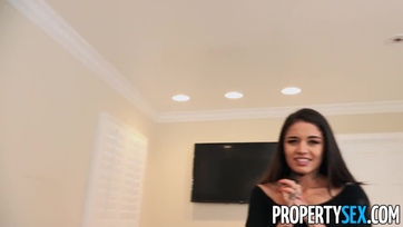 A kéjelgő lakótársnőm egy franciázással és egy hosszas kufirccal kért tőlem bocsánatot Thumb